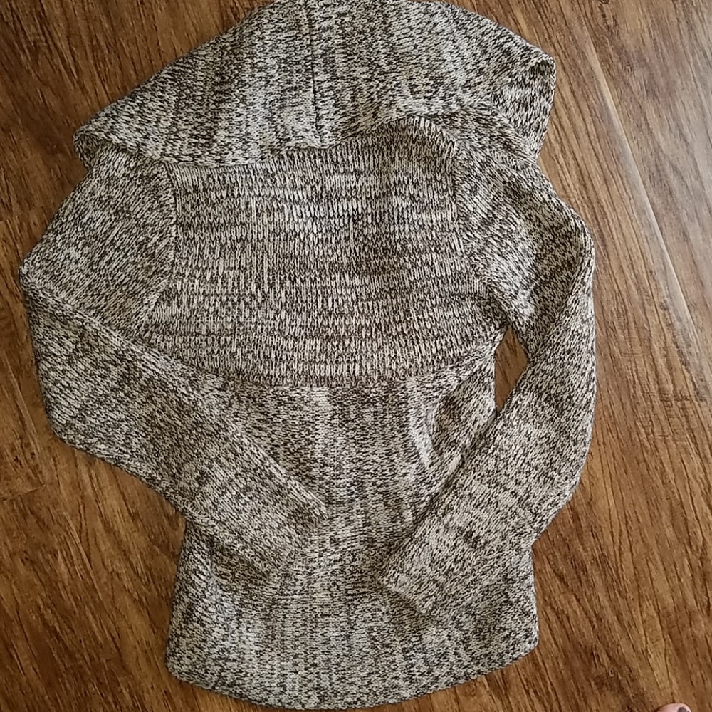 JohnPaulRichard Wrap Sweater - Picture 5 of 8